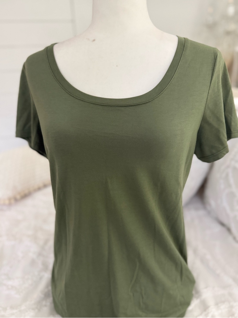 Quince Olive Green Scoop Neck Short Sleeve Top - Picture 6 of 10